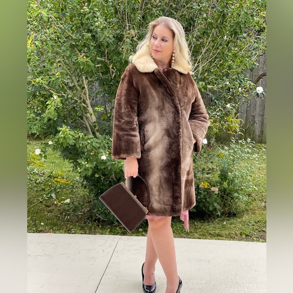 Teddy bear coat - Picture 2 of 12